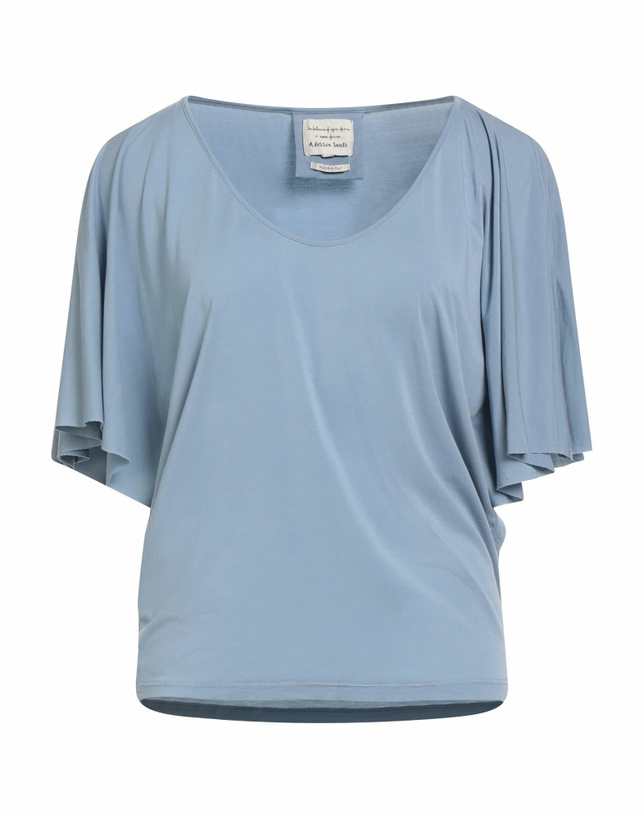 Photo: Alessia Santi Womens T-shirt in Light blue