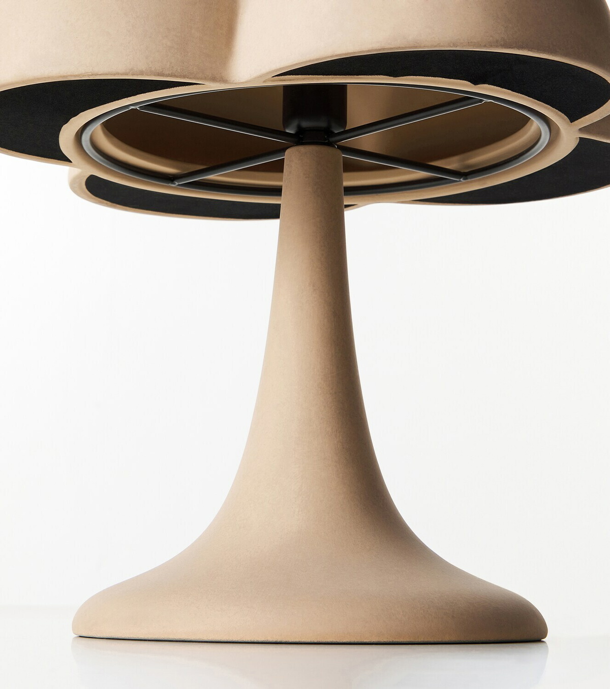 101 Copenhagen Fungus ceramic table lamp