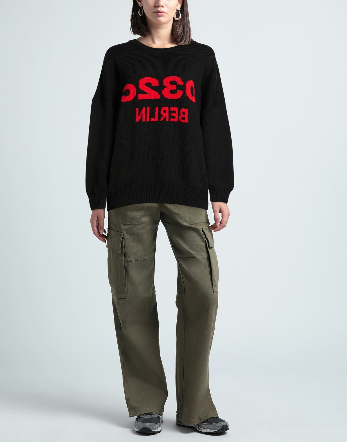 032c Womens Sweater in Black