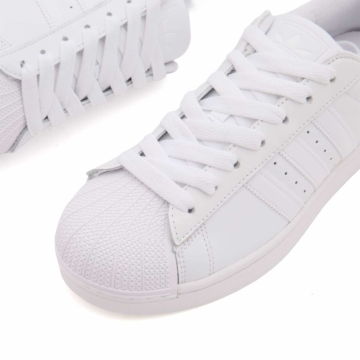 Adidas Superstar II Sneaker in White/White