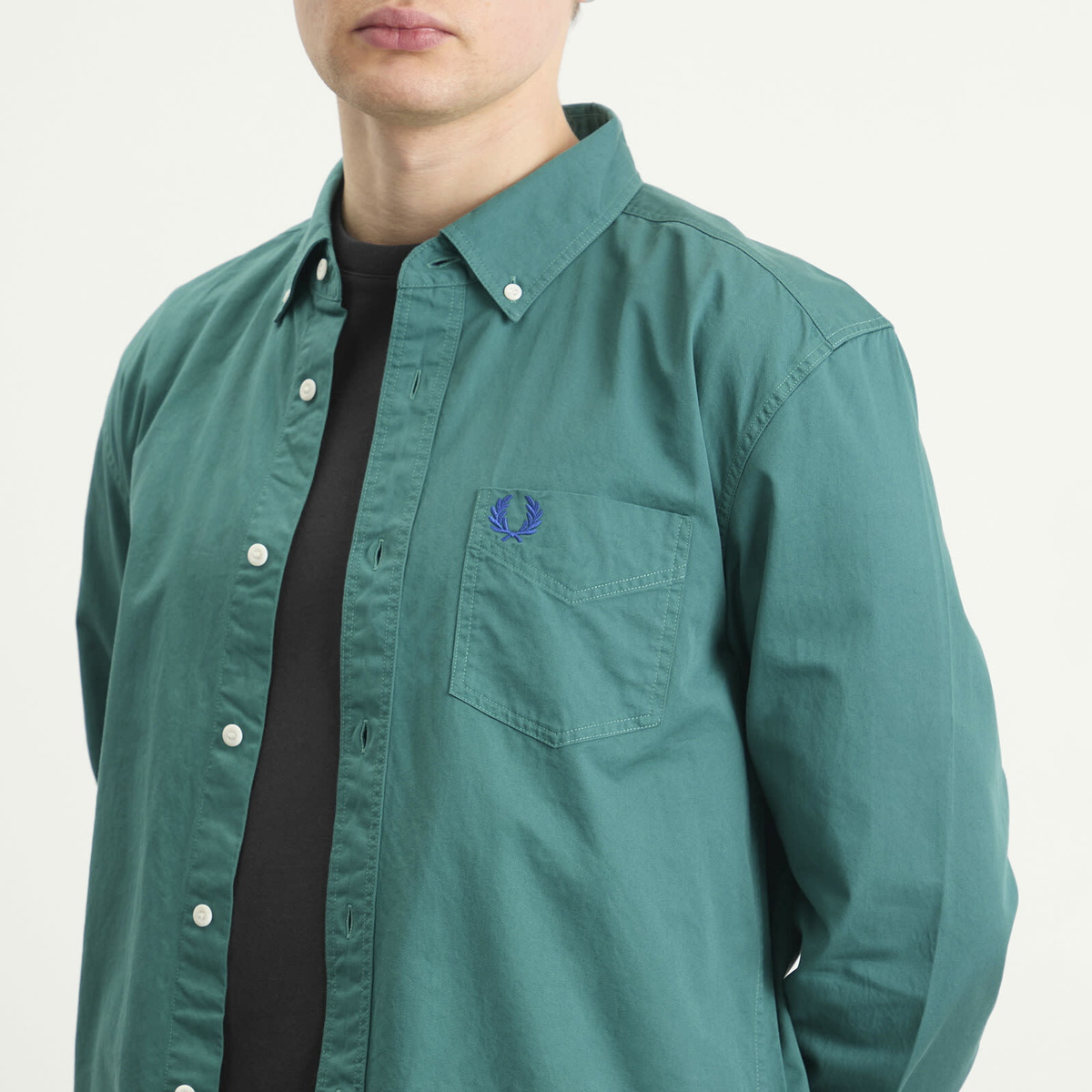 Fred Perry Men's Washed Twill Shirt in Deep Mint