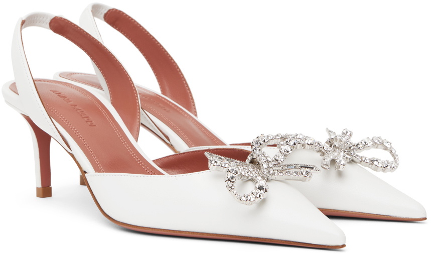 【関税込み】Amina Muaddi ホワイト Rosie Sling 60 ヒール White Rosie Sling 60 Heels by Amina Muaddi on Sale