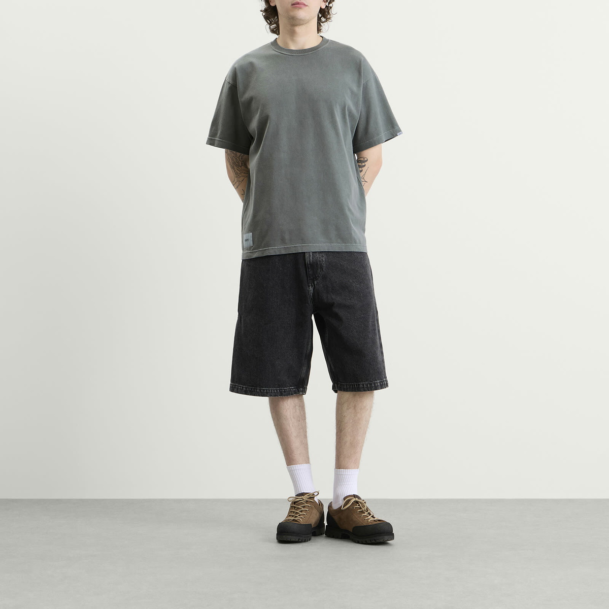 WTAPS Men's Sign-Od Ss in Gray