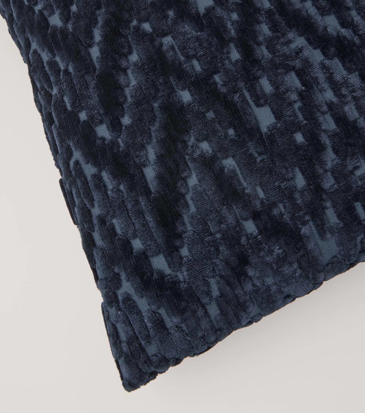Missoni Fossile chevron cushion