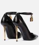 Tom Ford - Padlock leather pumps