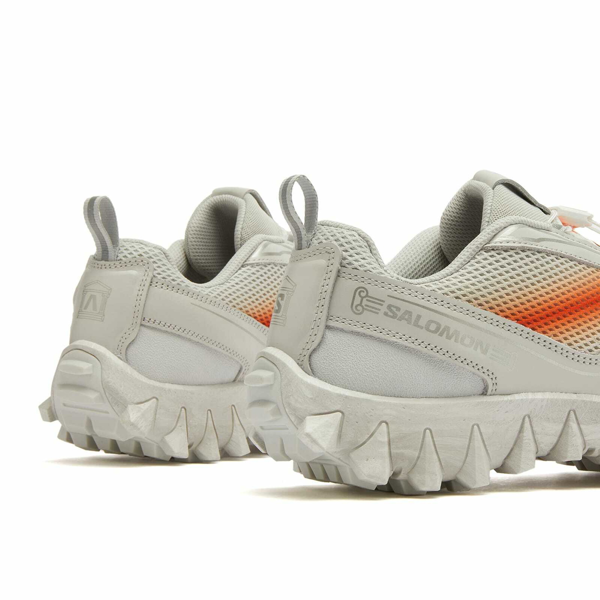 ☆SALOMON X ARIES☆ SNOWCLOG LUNAR ROCK SHOCKING ORANGE Salomon Men's x Aries Snowclog in Lunar Rock/Shocking Orange