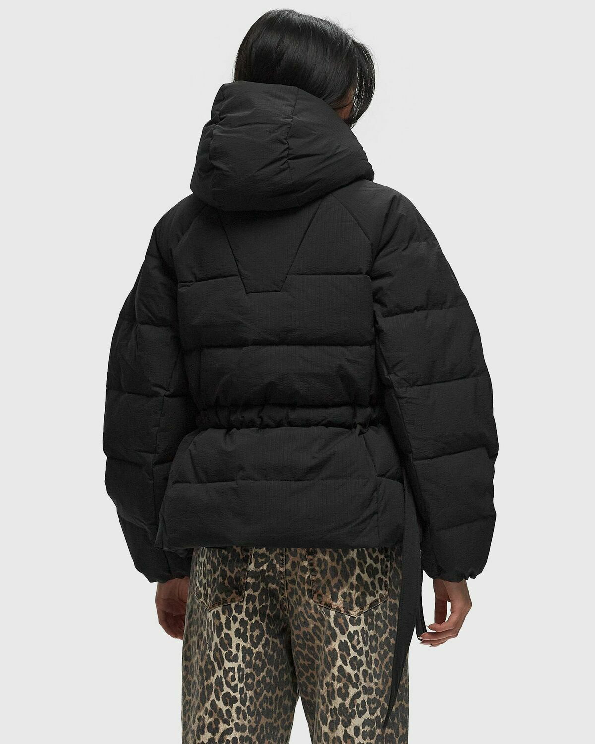 GANNI ジャケット Tech Seersucker Oversized Puffer Jacket Ganni Tech Seersucker Oversized Puffer Jacket Black Womens