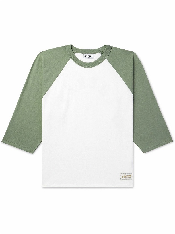 Photo: CHERRY LA - Logo-Print Color-Block Cotton-Jersey T-Shirt - Green