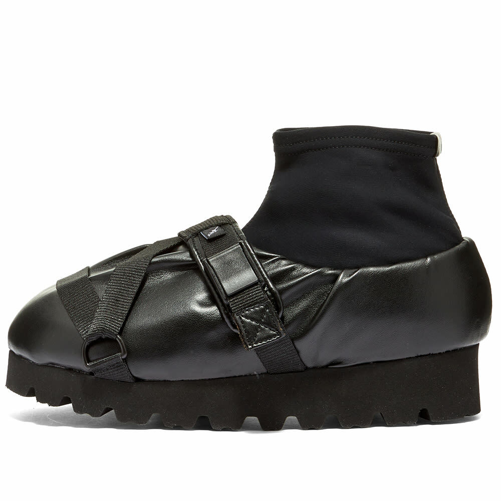 Yume Yume Women's Camp Mid Shoe in Black Yume Yume