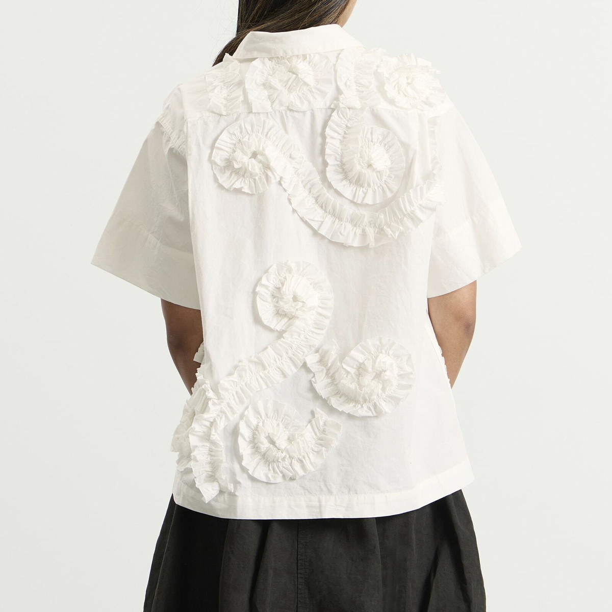 Story mfg. Women's Hand Applique Greetings Shirt in Ecru Fossil