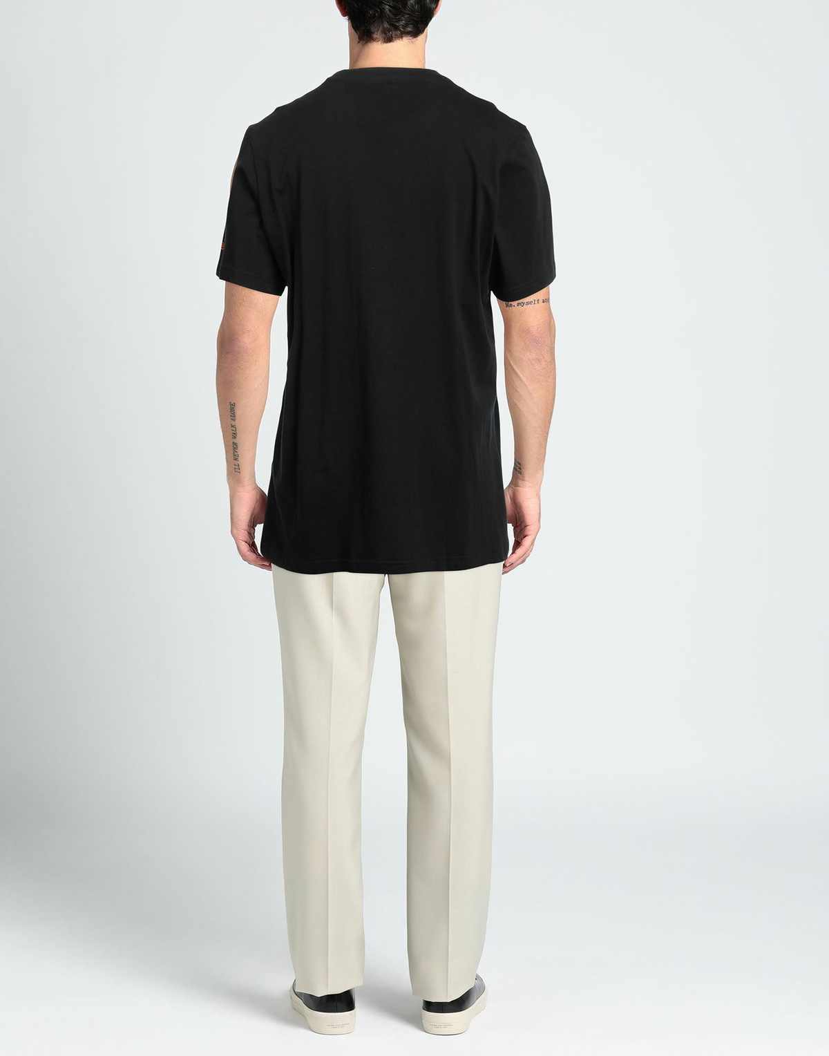 New Era Mens T-shirt in Black