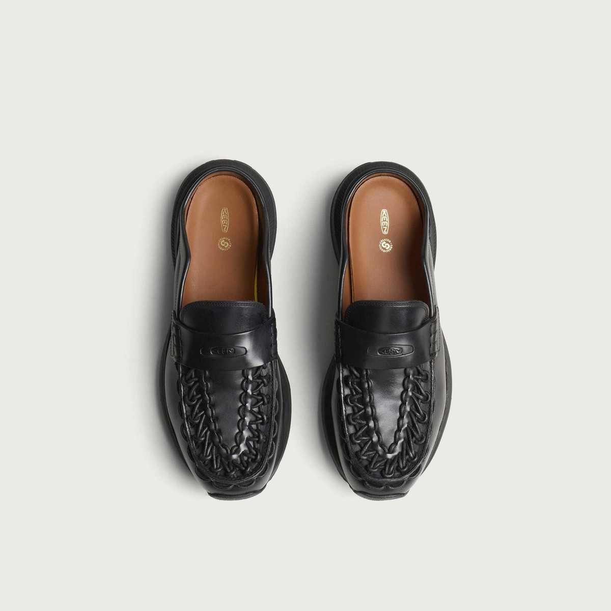 Keen Men's Uneek Mule in Black