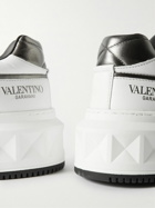 Valentino Garavani - Valentino Garavani One Stud XL Leather Sneakers - White