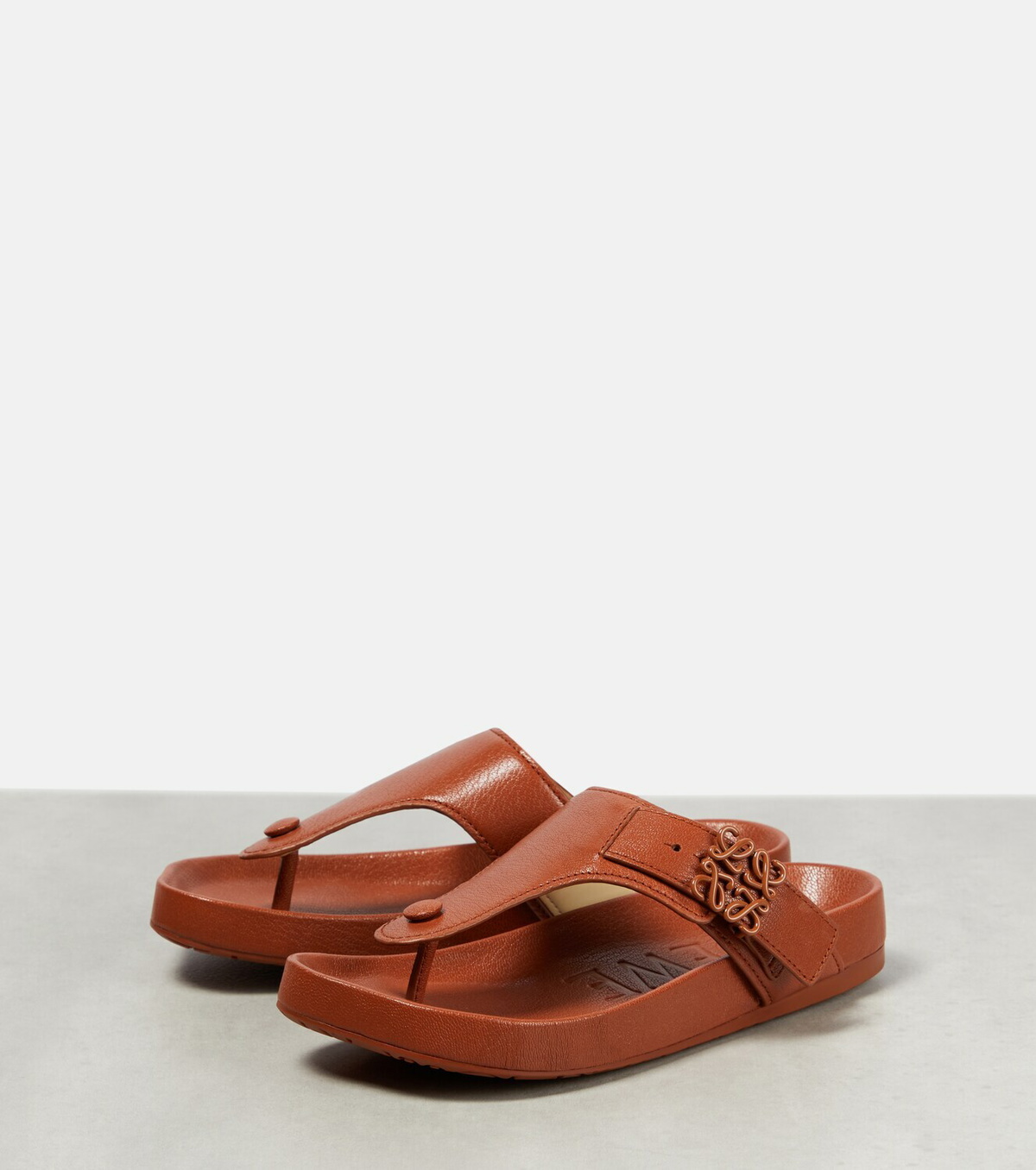 【関税&送料込】Loewe Loewe Ease Smooth Leather Sandals Loewe Ease leather sandals Loewe