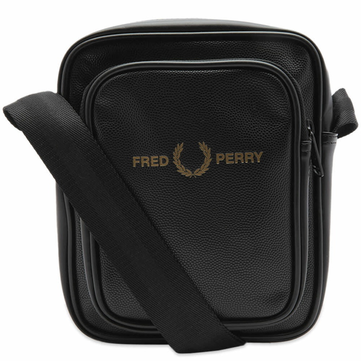 Photo: Fred Perry Men's Scotch Grain PU Side Bag in Black