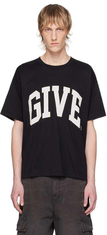 Photo: Givenchy Black Boxy Fit T-Shirt