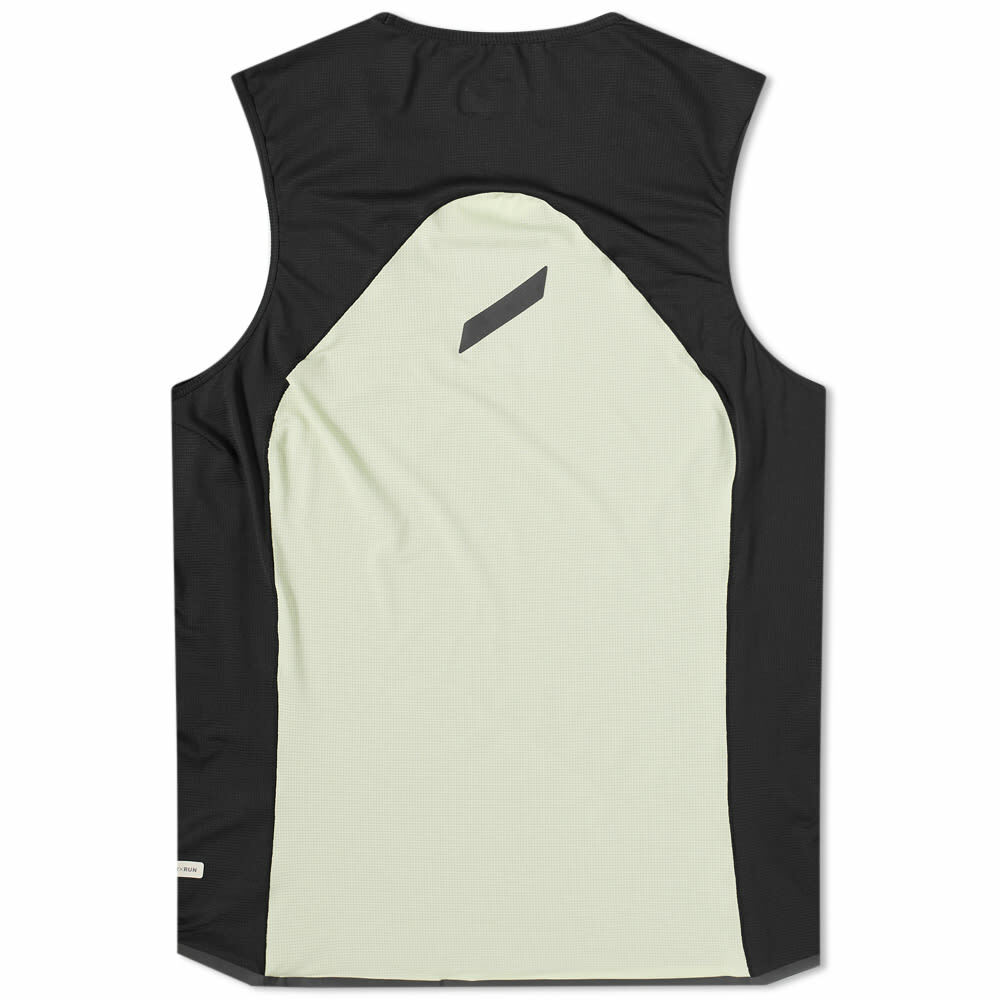 SOAR Men's Singlet 2.0 in Black Soar Running