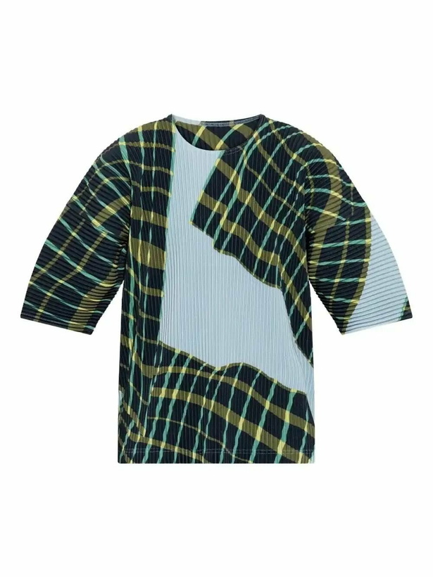 Photo: Homme Plissé Issey Miyake Windswept T-Shirt