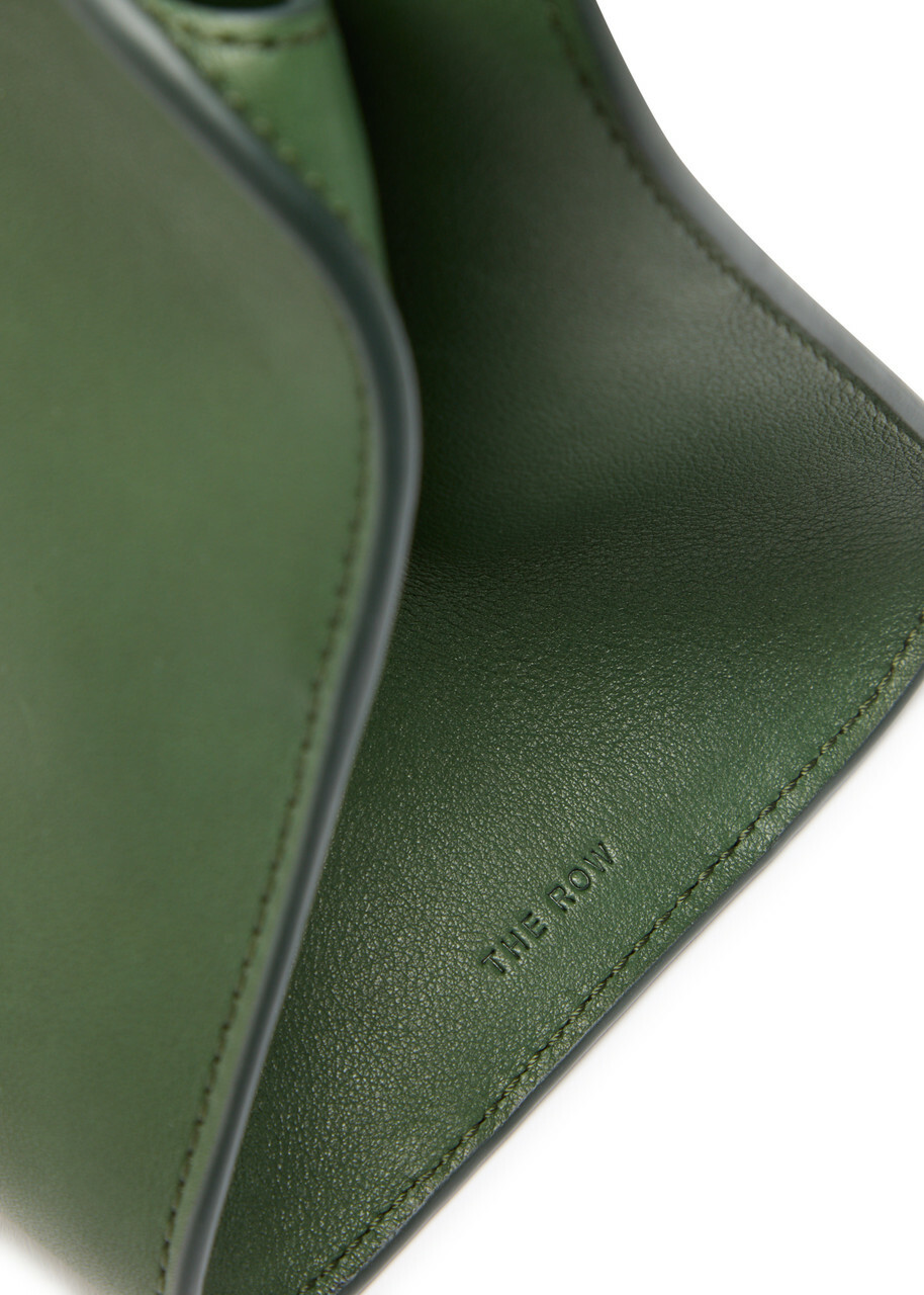 The Row Peggy Leather Clutch - Green - One Size