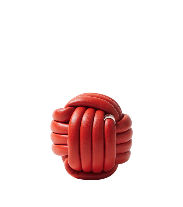 Photo: Giobagnara Nodo leather paperweight