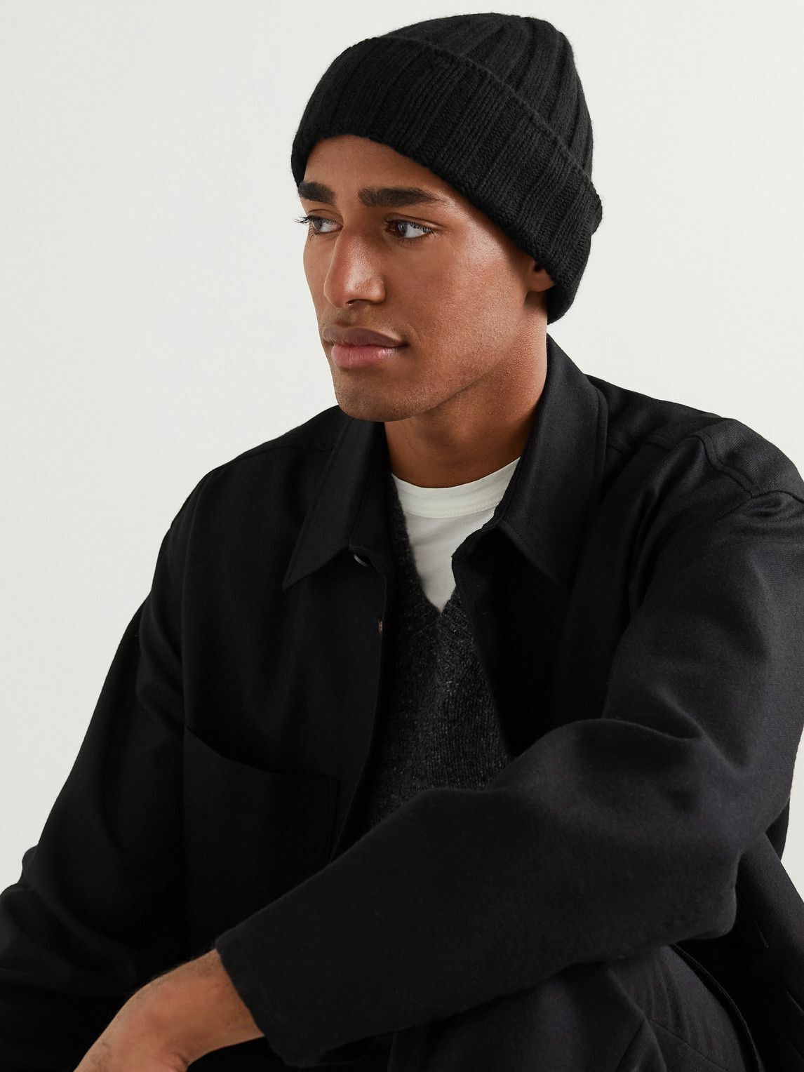 帽子 Johnstons of Elgin 100% CASHMERE<No.079> Johnstons of Elgin - Ribbed Cashmere Beanie Johnstons of Elgin