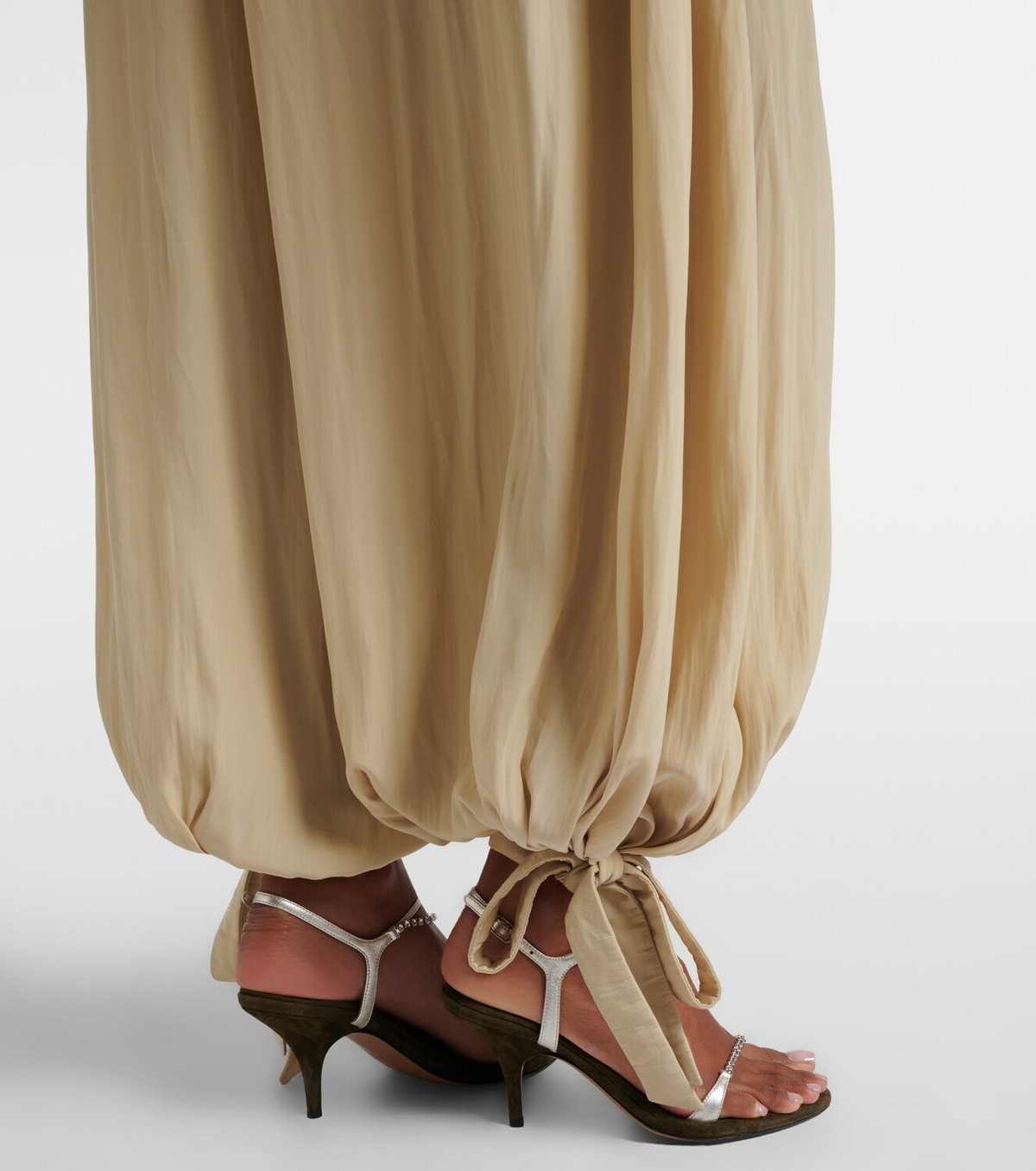 Chloé Pleated balloon pants