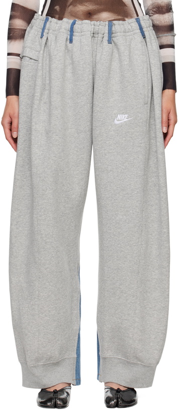 Photo: Bless Gray & Blue Overjogging Jeans