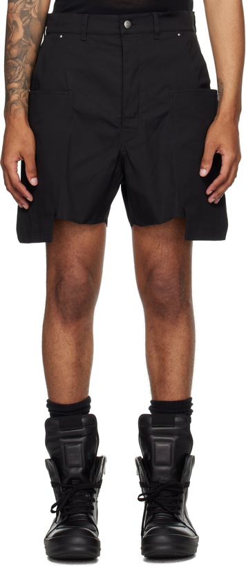 Photo: Rick Owens Black Concordians Stefan Cargo Shorts