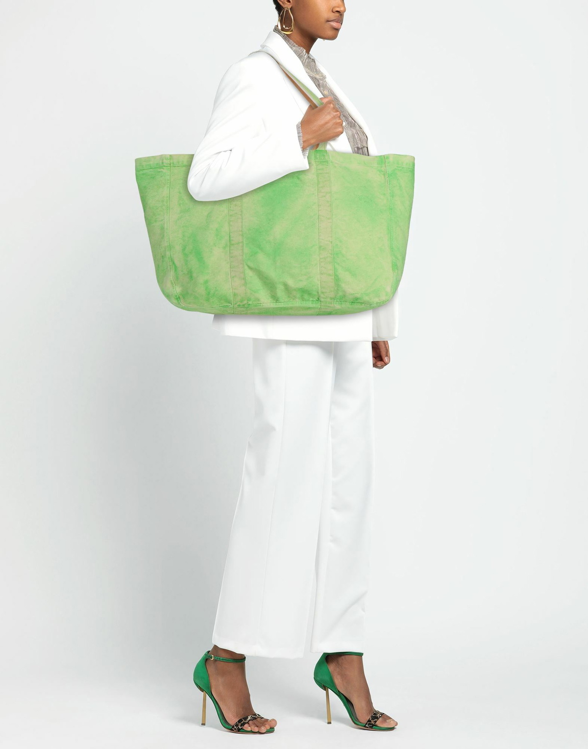 Notsonormal Womens Shoulder bag in Green