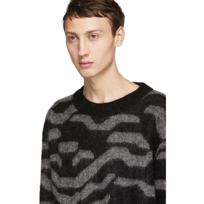 【関税込み】Tiger of Sweden ブラック Erroll セーター Tiger of Sweden Black and Grey Nocks Crewneck Sweater Tiger