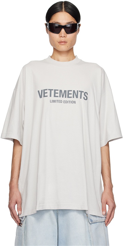 Photo: VETEMENTS Gray Printed T-Shirt
