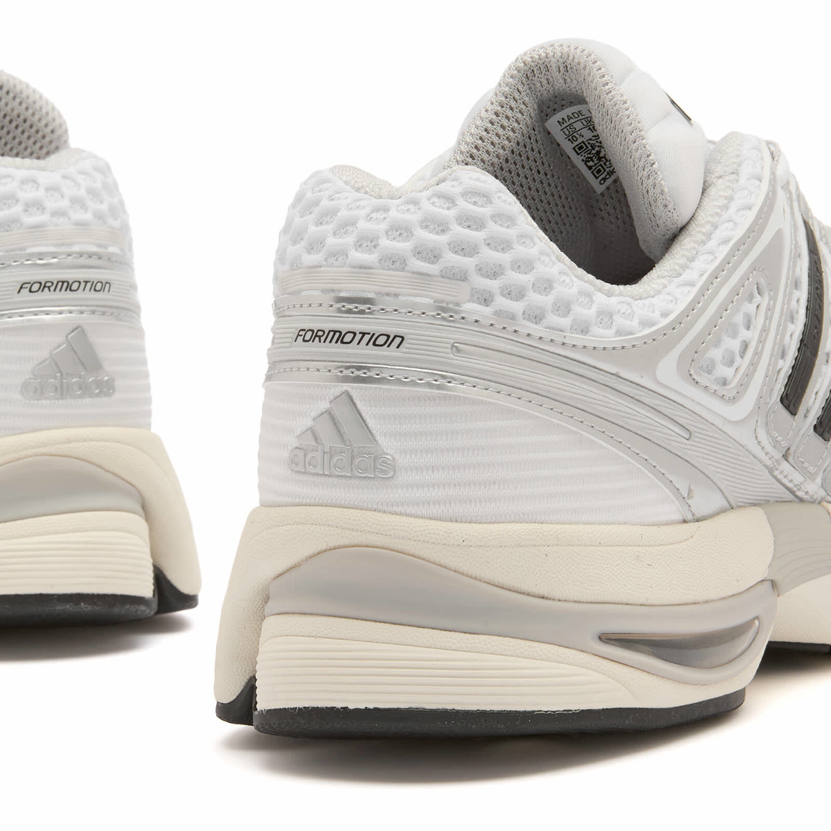 Adidas Adistar Control 5 in Silver/Black