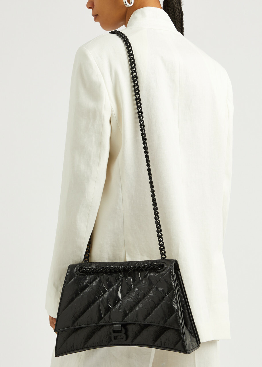 ショルダーバッグ・ポシェット Balenciaga Crush Medium Shoulder Bag In Quilted Crush Leathe BALENCIAGA Crush medium quilted crinkled-leather shoulder