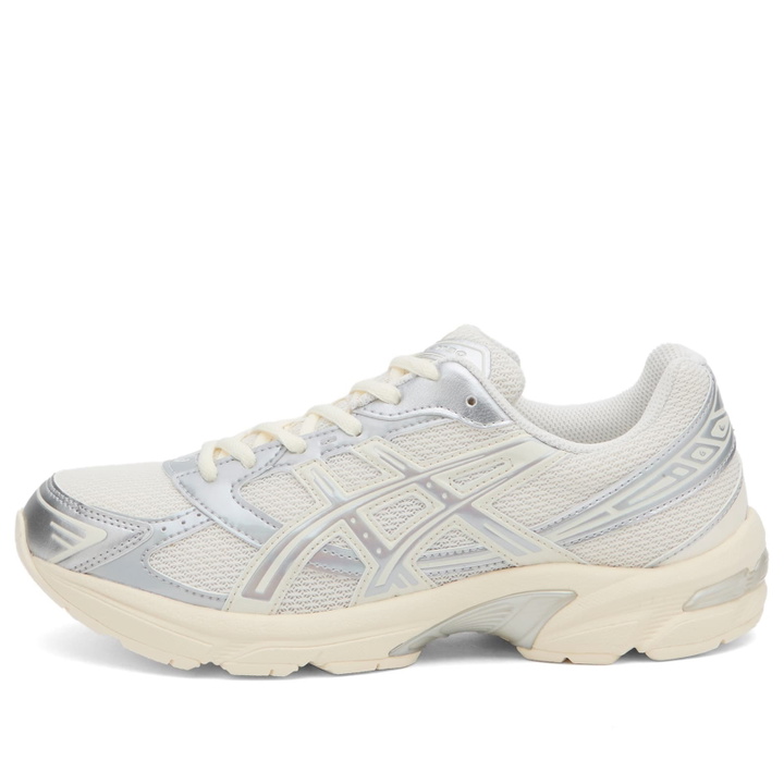 Photo: Asics Gel-1130 Sneaker in Cream/Pure Silver