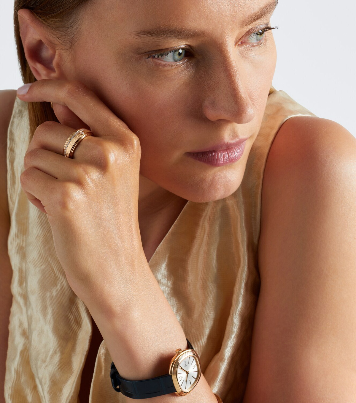 Piaget Possession Decor Palace 18kt rose gold ring with diamonds