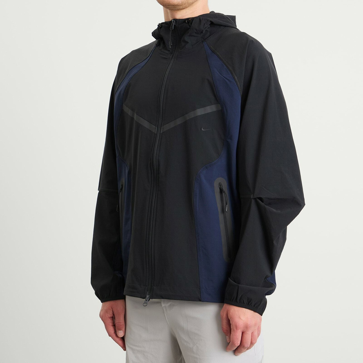 Nike Men's Tech Woven Pro Jacket in Black/Obsidian/Black