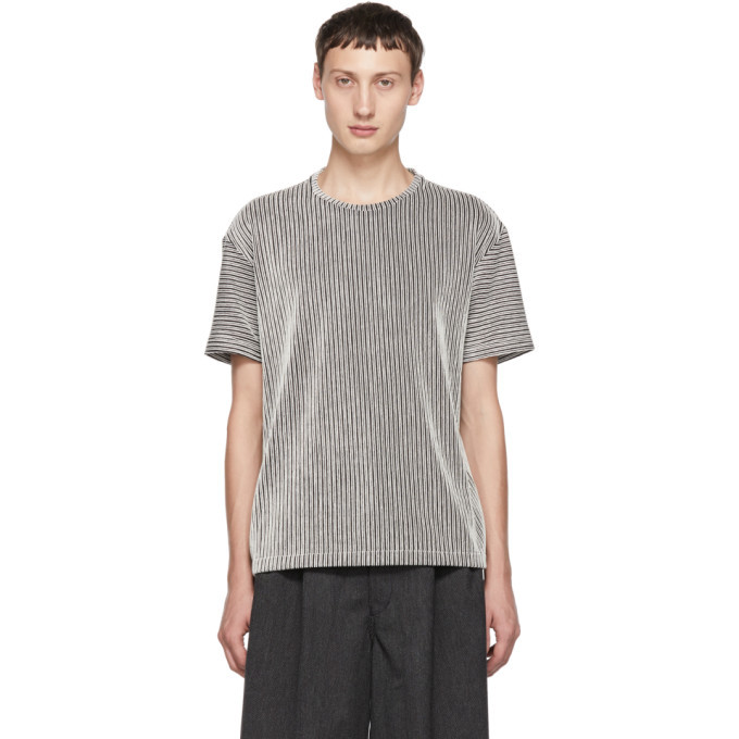 Issey Miyake Men Black and White Striped Tuck T-Shirt Issey Miyake Men