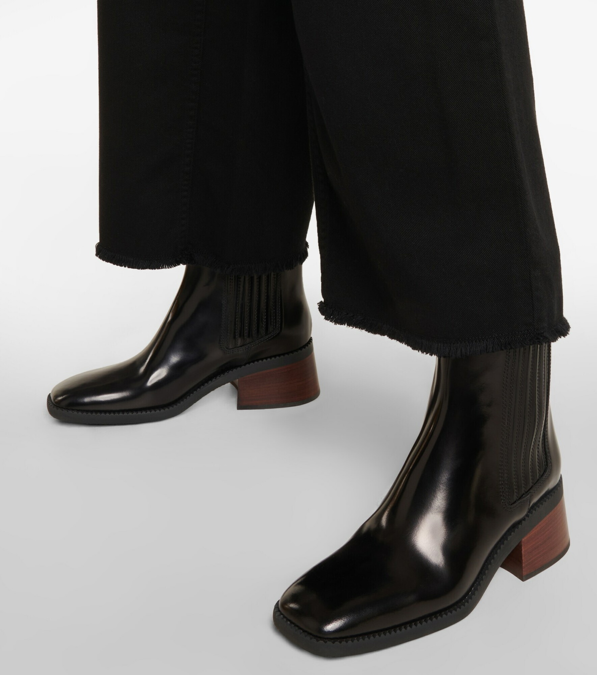 Tod's Leather Chelsea boots Tod's