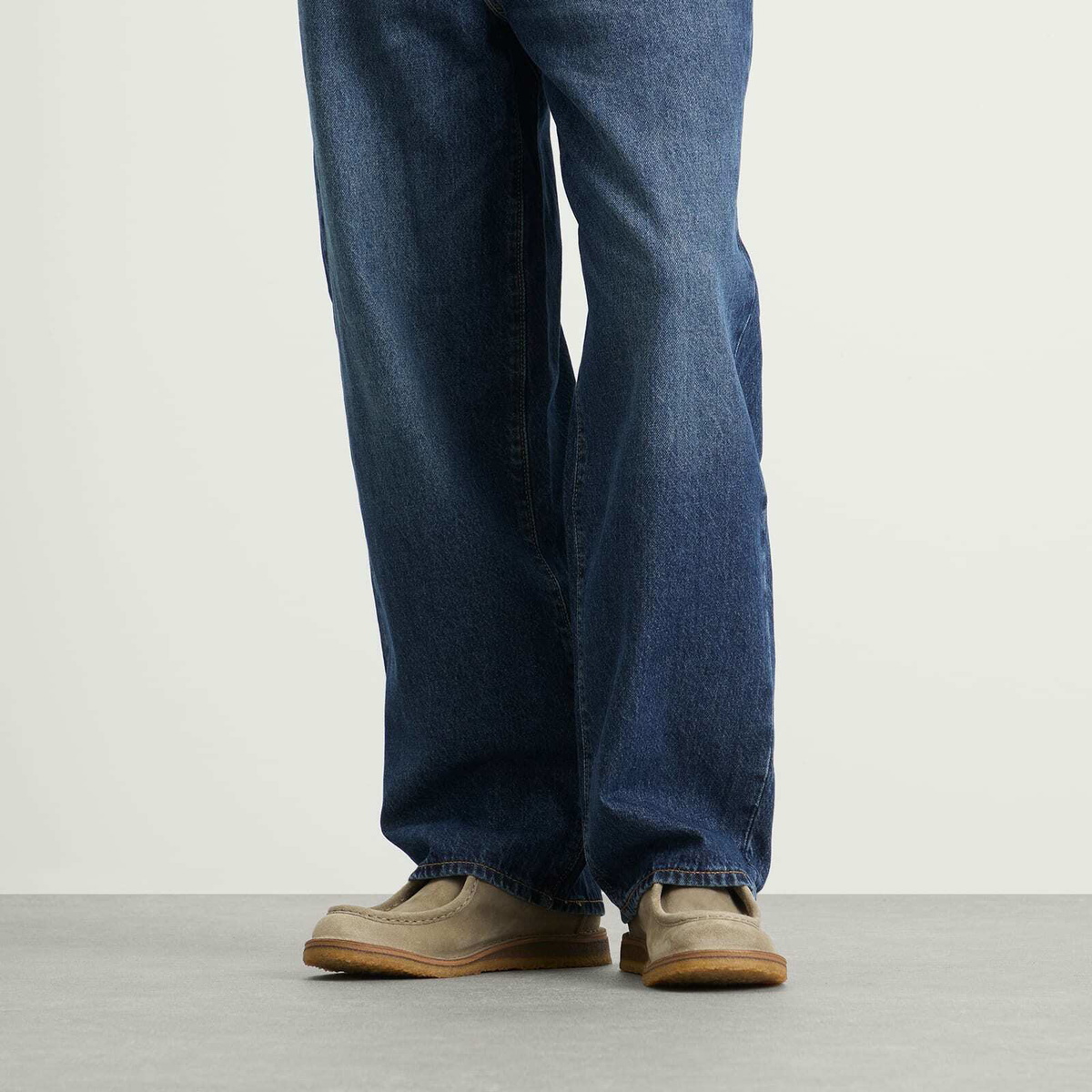 Astorflex Men's Beenflex Suede Shoes in Stone