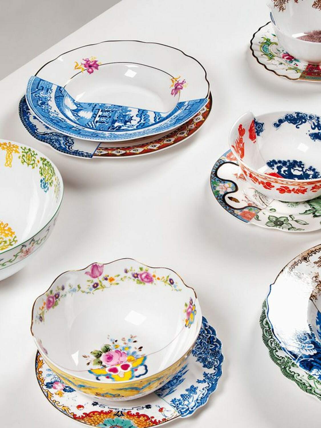 SELETTI Hybrid Valdrada Bone China Fruit Plate Seletti
