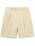 Auralee - Straight-Leg Pleated Wool Max Gabardine Shorts - Yellow