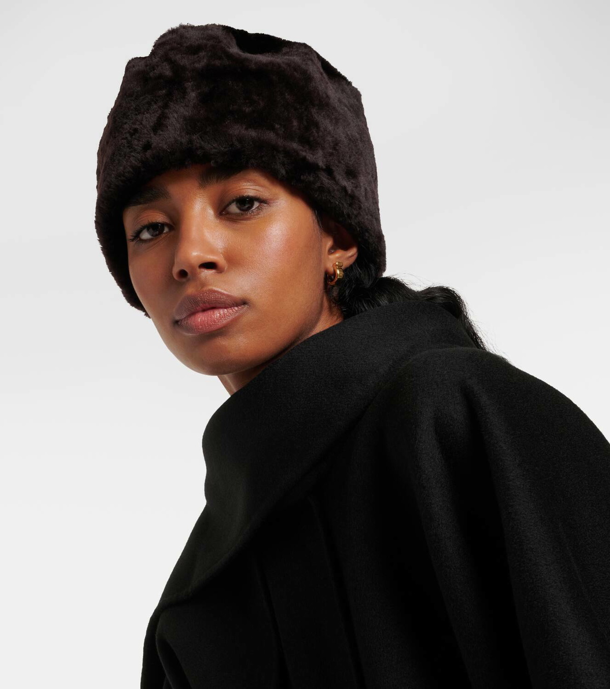 Toteme Shearling pillbox hat Toteme