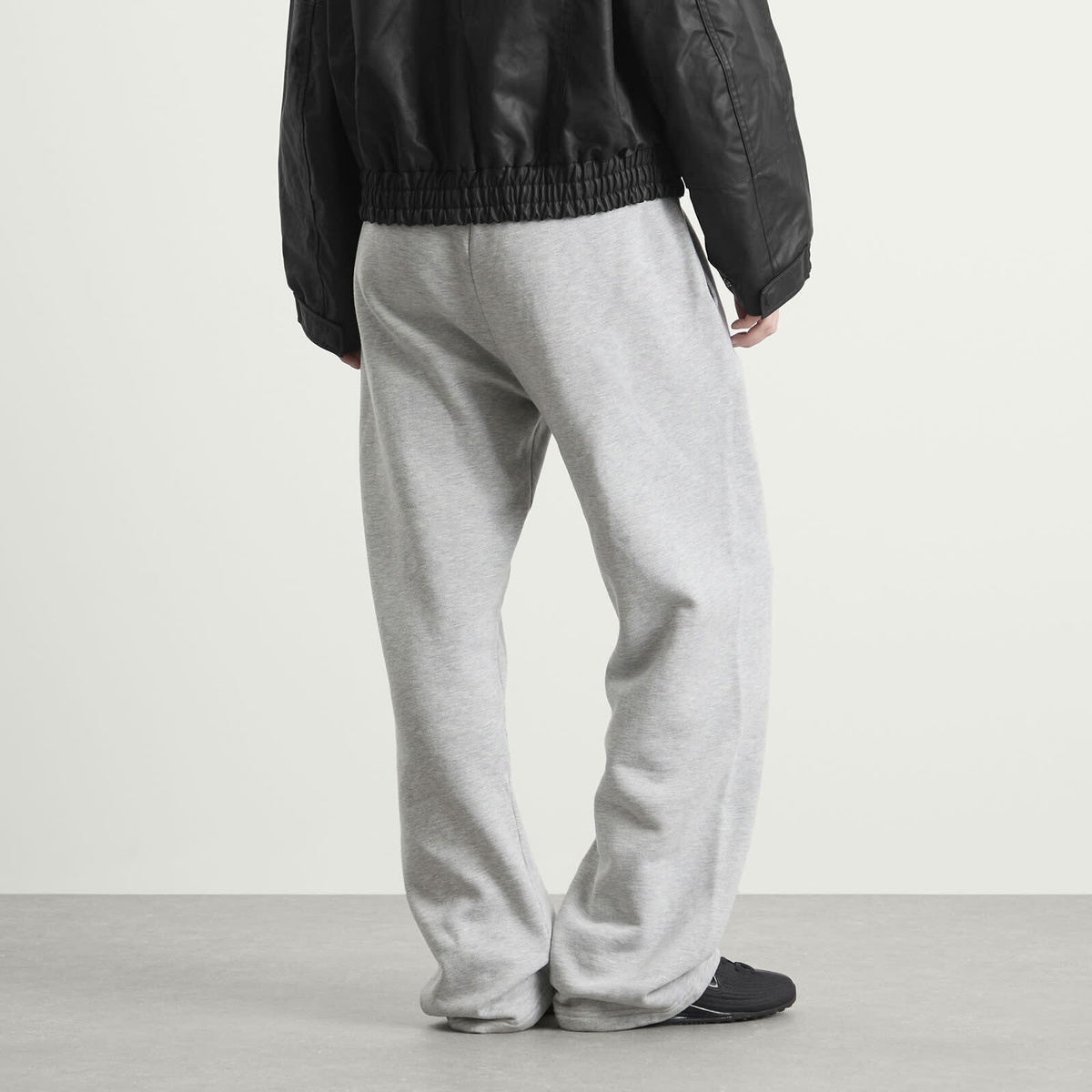 No Problemo Women's Mini Problemo Straight Sweatpant in Sport Grey