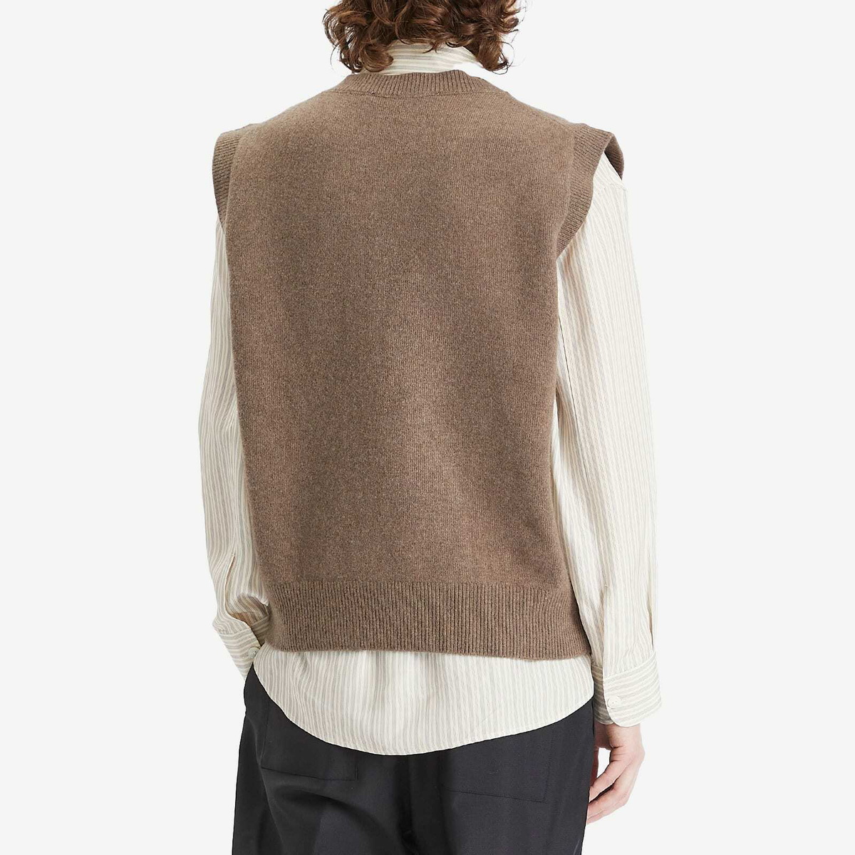 Róhe Men's Boiled Wool Knitted Vest in Taupe Melange