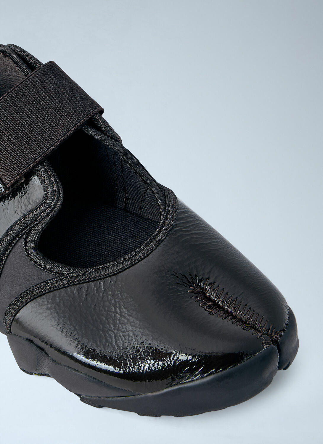 Nike Air Rift Sneakers