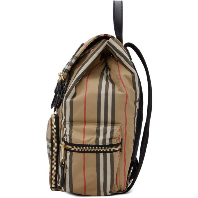 Burberry rucksack medium sale hot sale