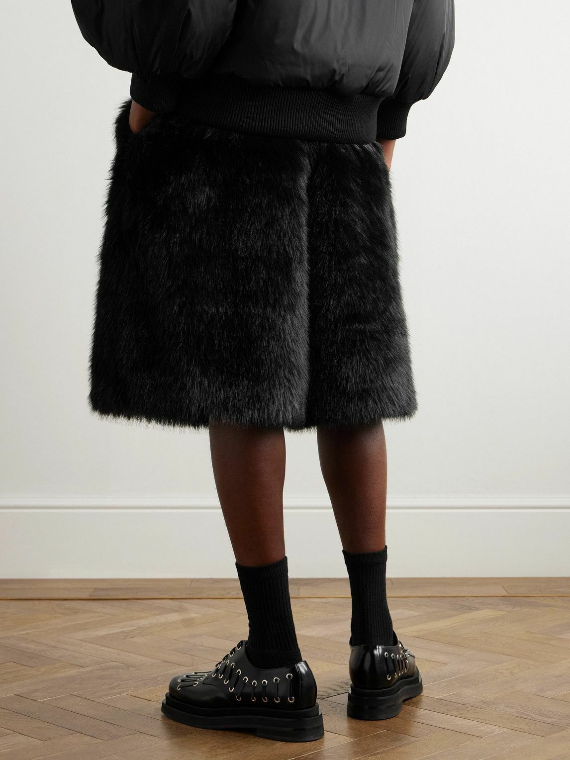 Simone Rocha - Wide-Leg Faux Fur Shorts - Black Simone Rocha