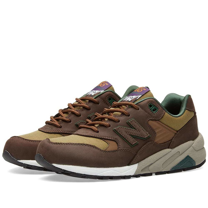 Photo: New Balance MRT580LB