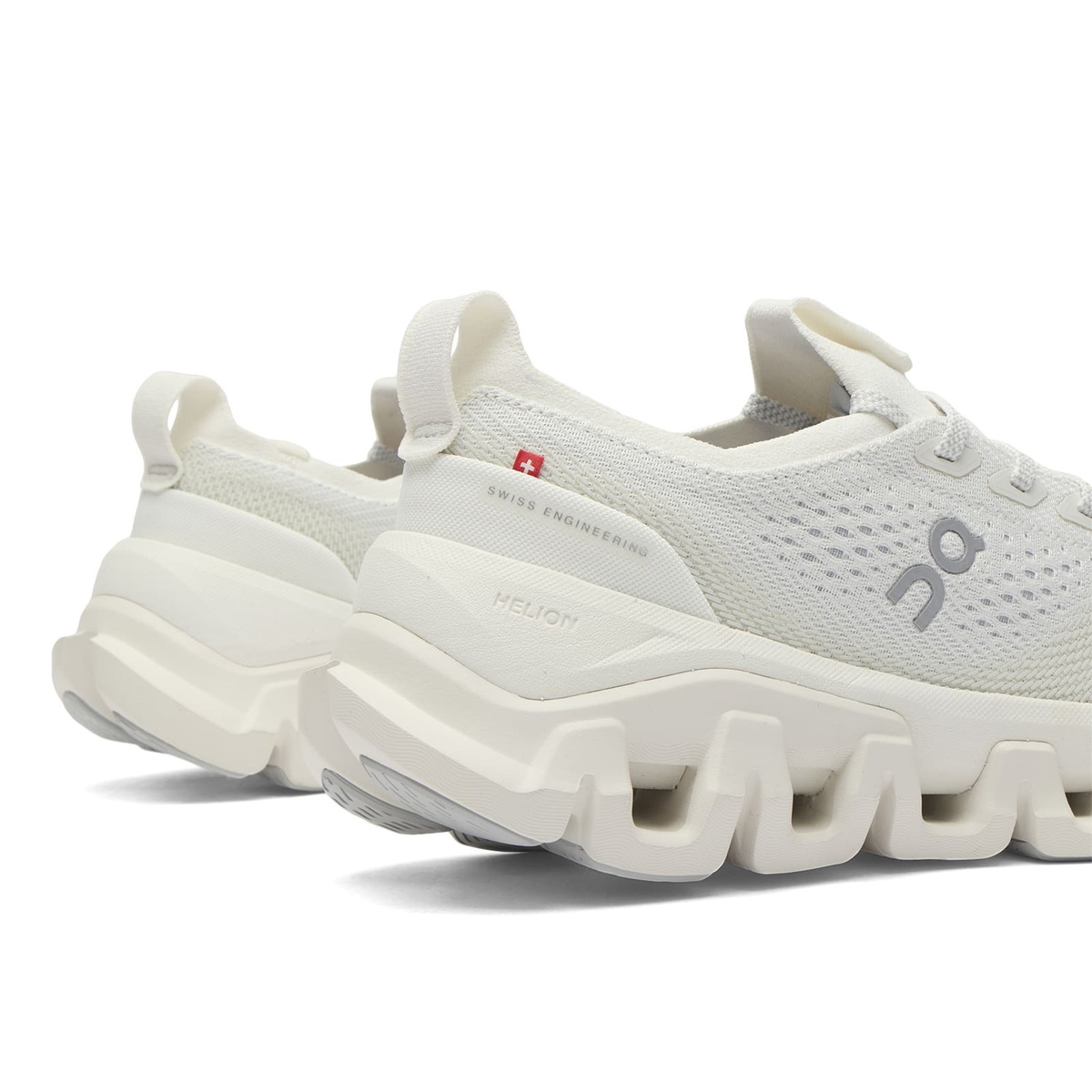 ON Men's Cloud X Tempo Sneaker in Ivory/Ice