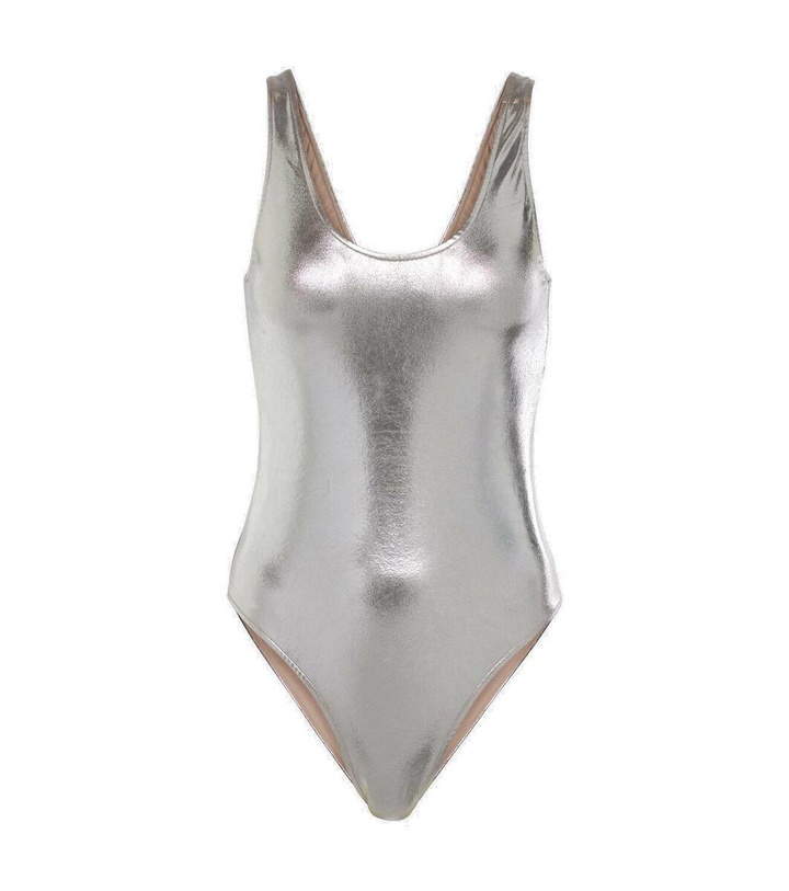 Photo: Adriana Degreas Metallic swimsuit